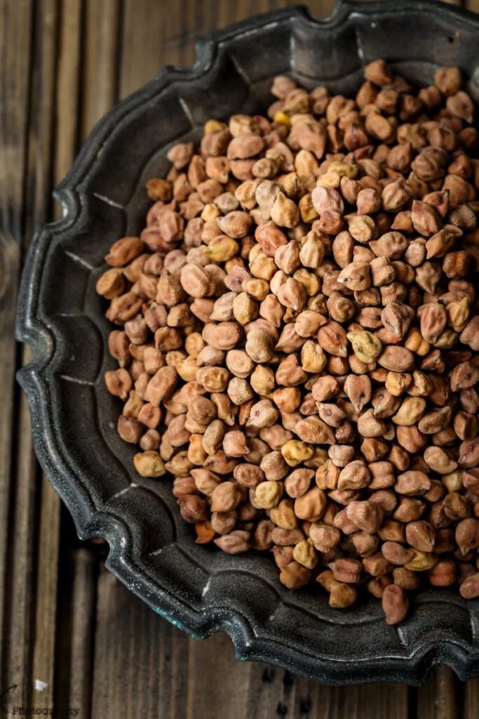 বুট- গোটা Chana